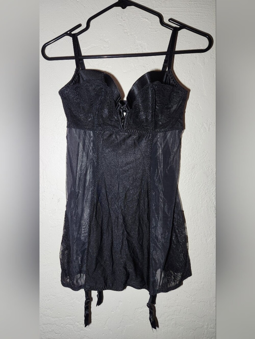 Victoria's Secret Size 36C Black Lace Bustier Chemise with Garters